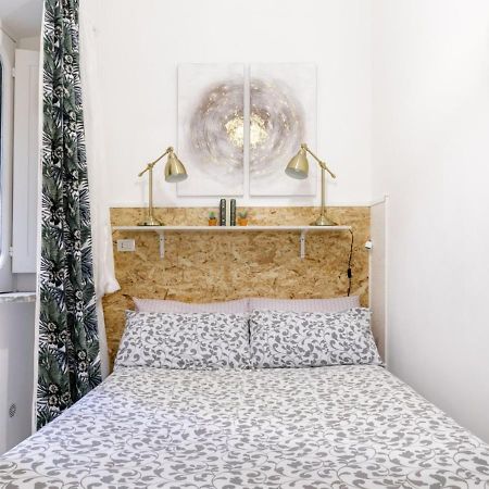 Pied-A-Terre Domusuite Rhome Colosseo Рим Екстериор снимка