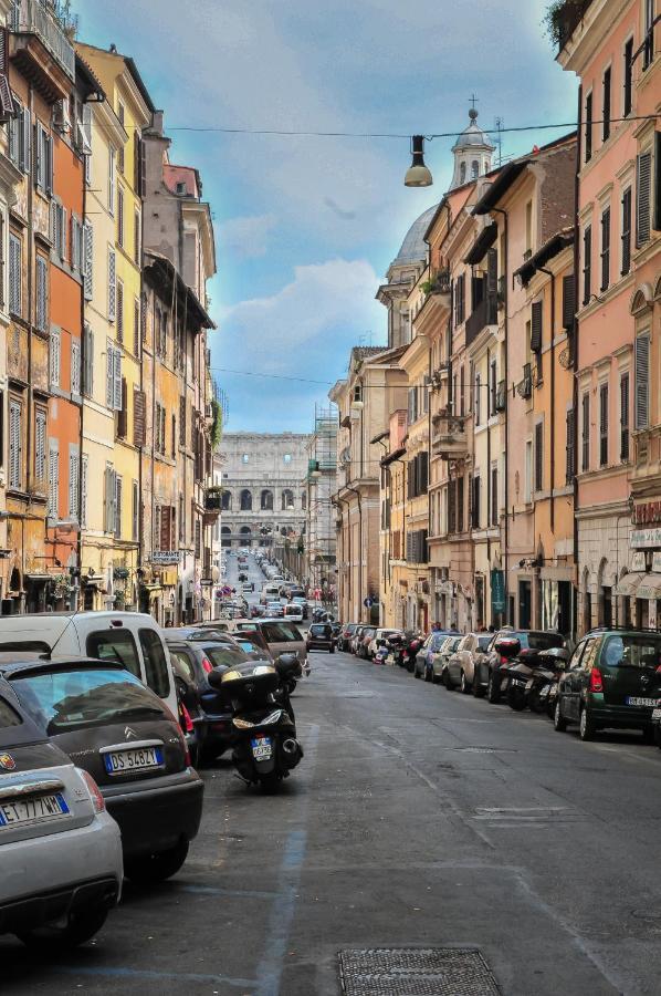 Pied-A-Terre Domusuite Rhome Colosseo Рим Стая снимка