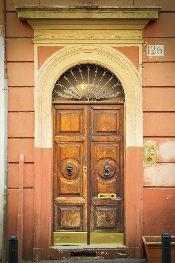Pied-A-Terre Domusuite Rhome Colosseo Рим Стая снимка