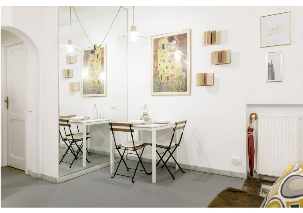 Pied-A-Terre Domusuite Rhome Colosseo Рим Екстериор снимка
