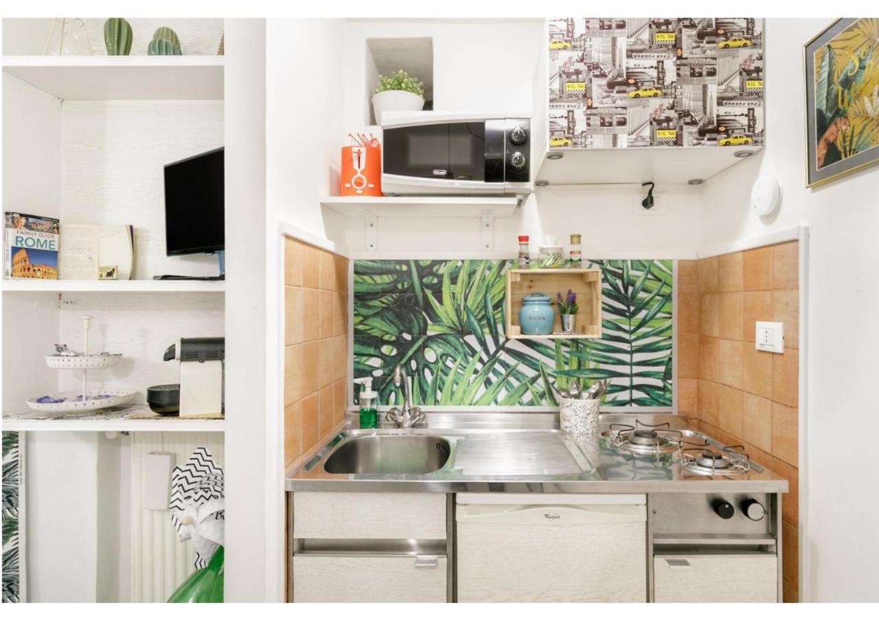 Pied-A-Terre Domusuite Rhome Colosseo Рим Екстериор снимка