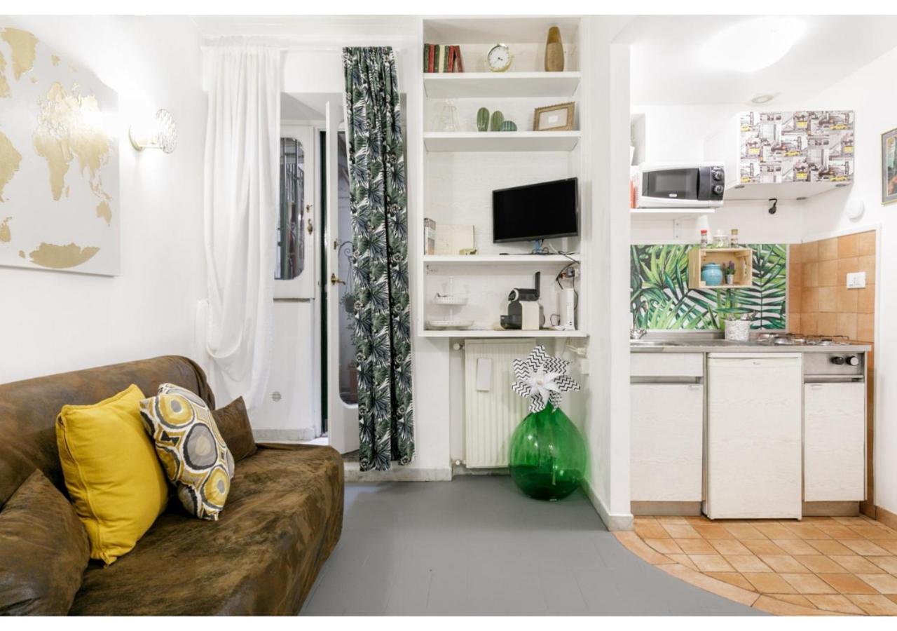Pied-A-Terre Domusuite Rhome Colosseo Рим Екстериор снимка